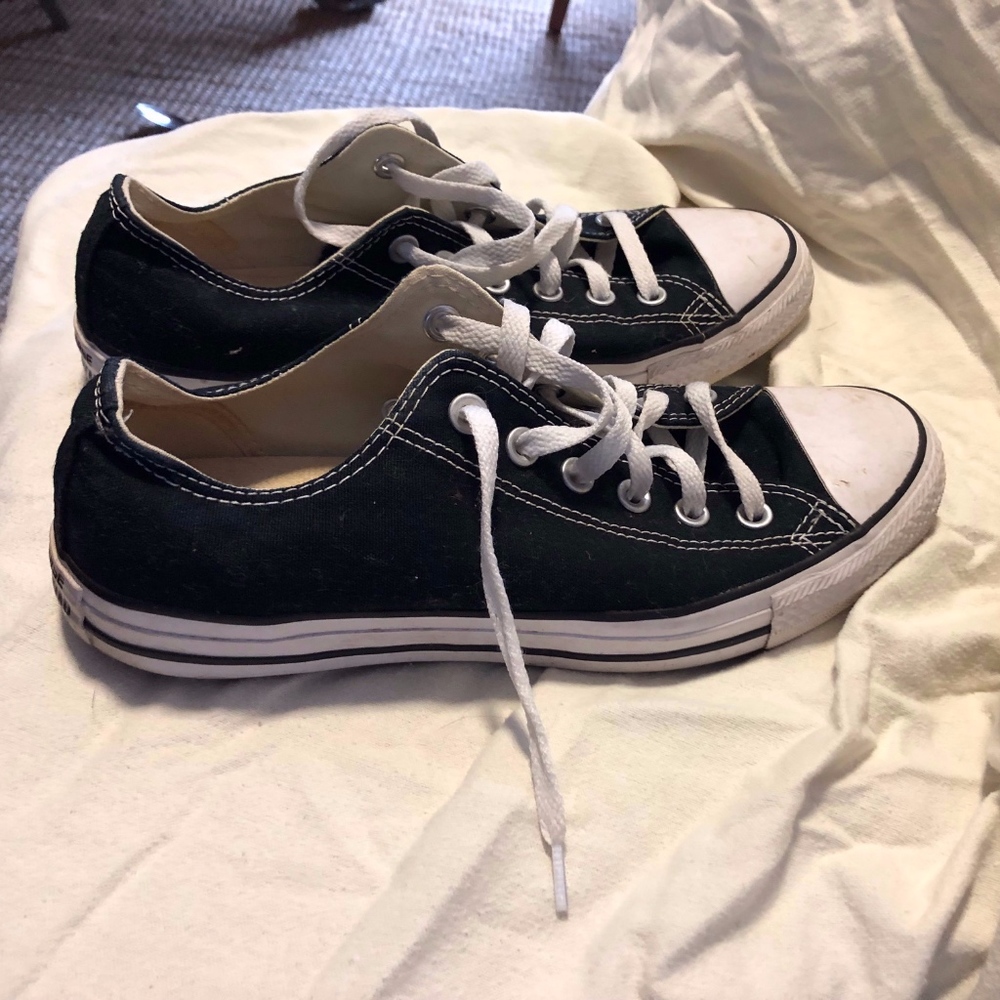 Black low-top Converse